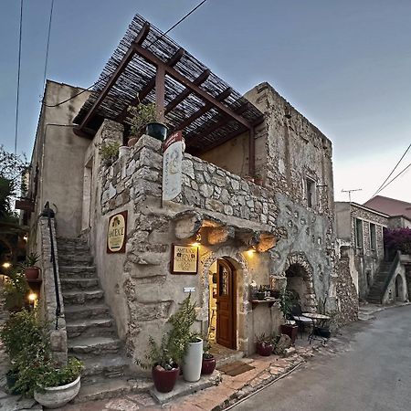 Porfyrousa Traditional Hotel Milopotamos  Dış mekan fotoğraf