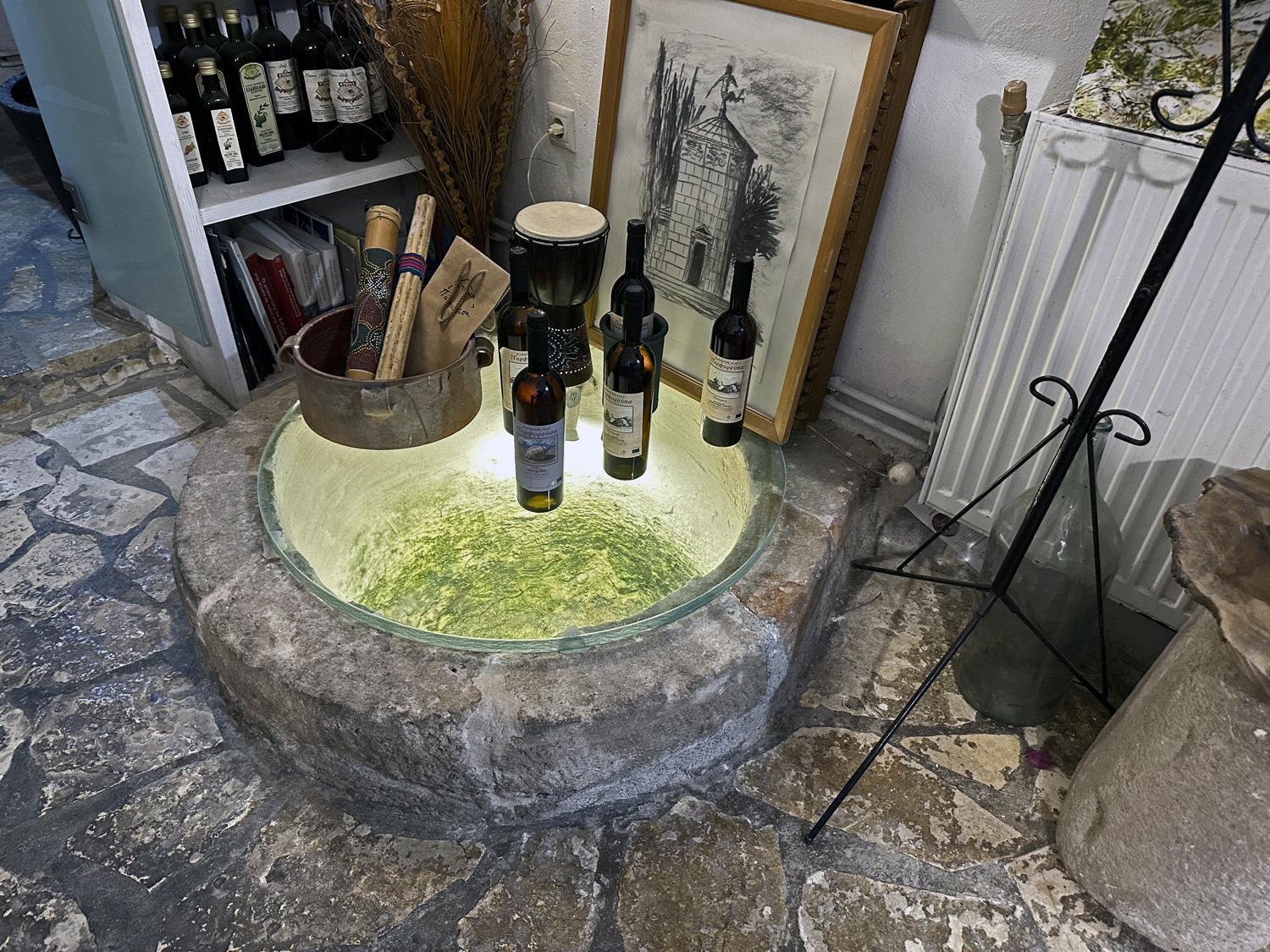 Porfyrousa Traditional Hotel Milopotamos  Dış mekan fotoğraf