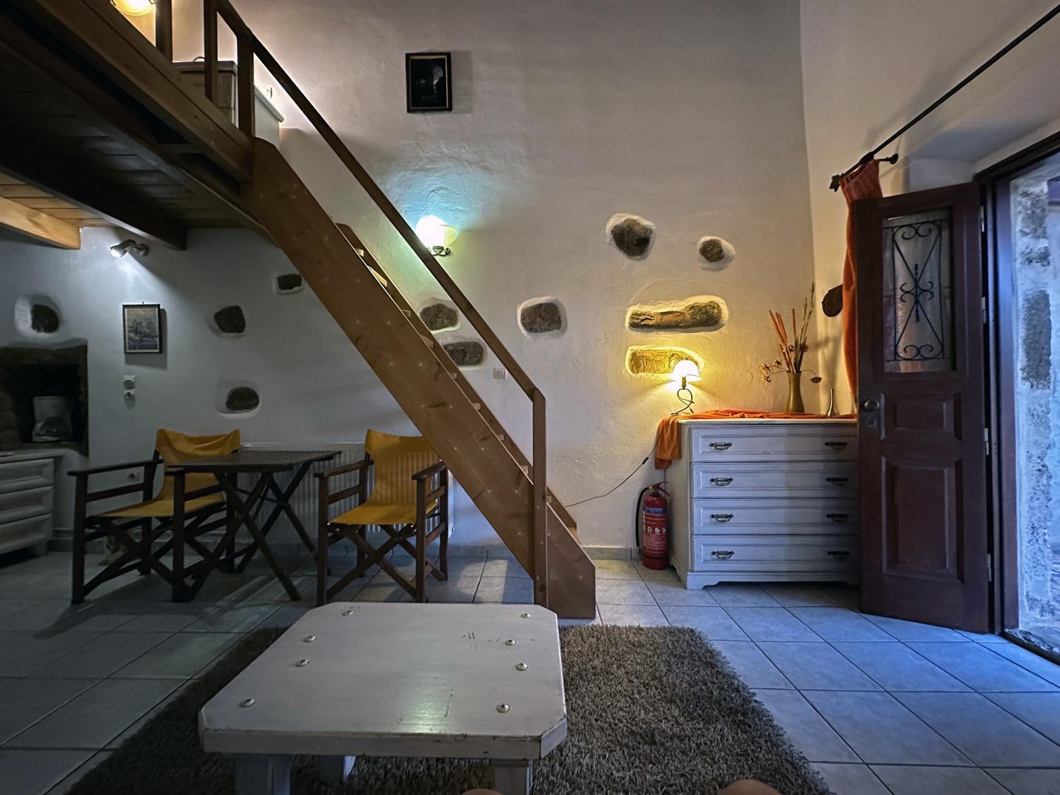 Porfyrousa Traditional Hotel Milopotamos  Dış mekan fotoğraf